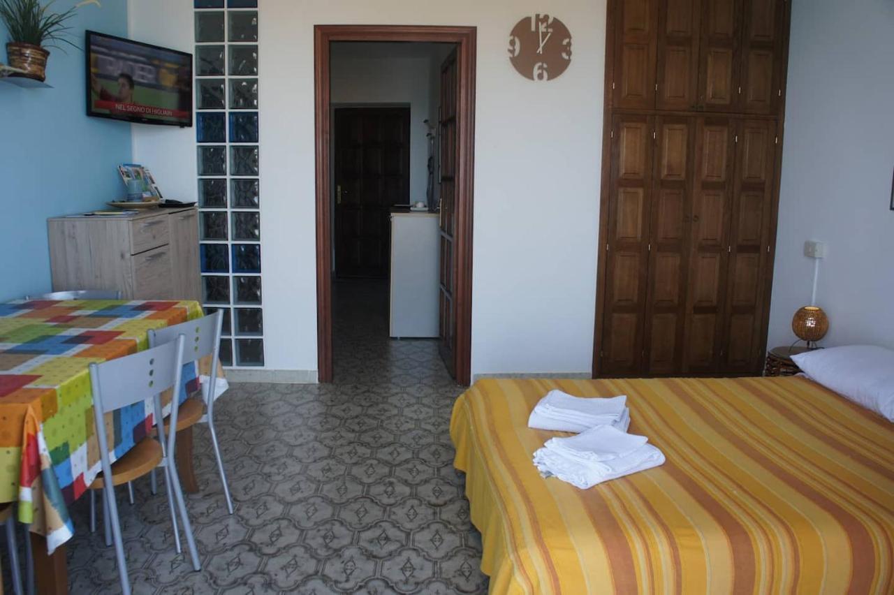 Ferienwohnung Terrazzino D'Amare Tropea Exterior foto